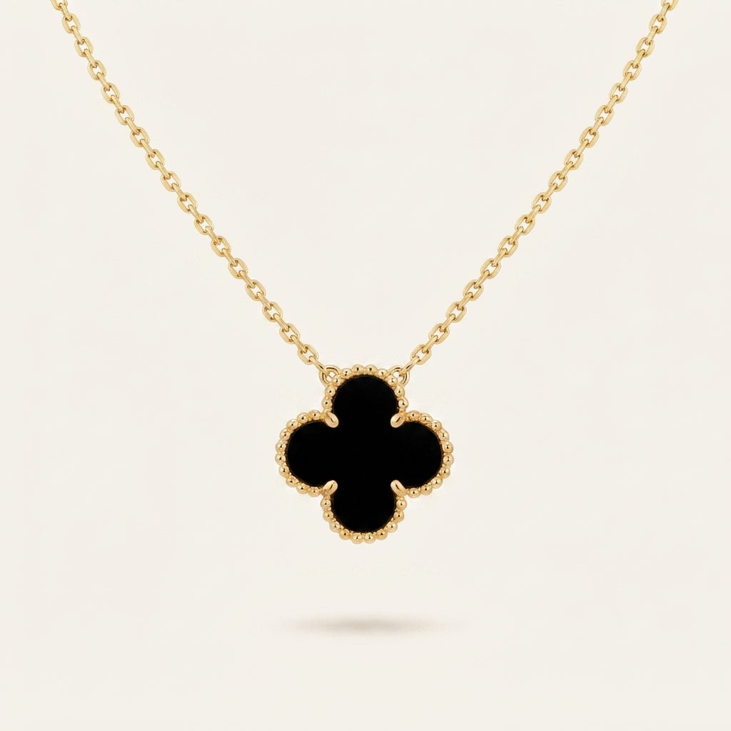 collier pendentif Alhambra en or jaune et onyx noir